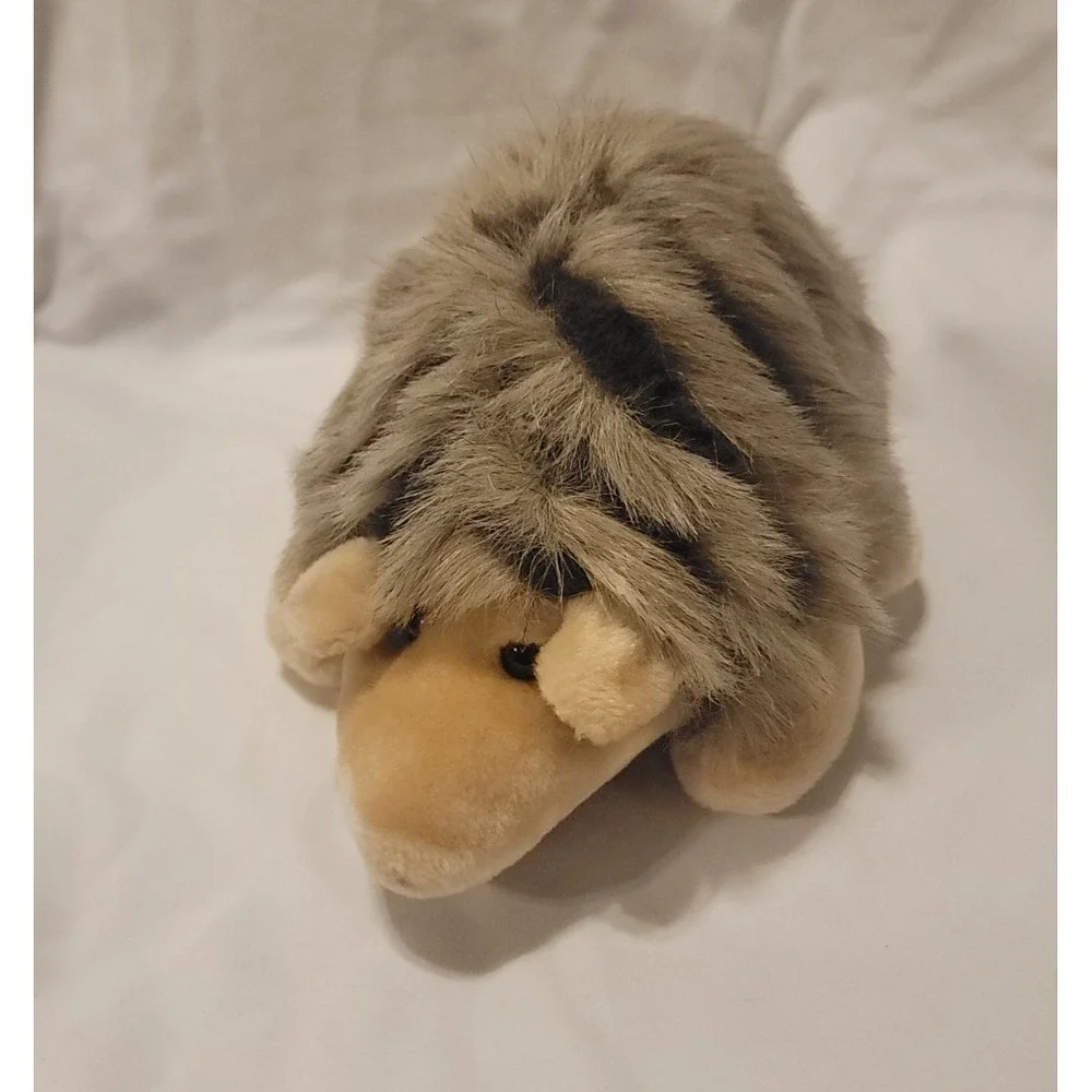 Vintage 90s Ganz Arnold the Armadillo Plush Small 11